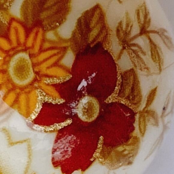 VTG Mid Century Japan Cream Floral Beaded Necklace Gold Tone Spacers 50s Lucite - Picture 5 of 14